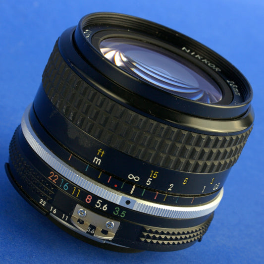 Nikon Nikkor 28mm 3.5 Ai Lens