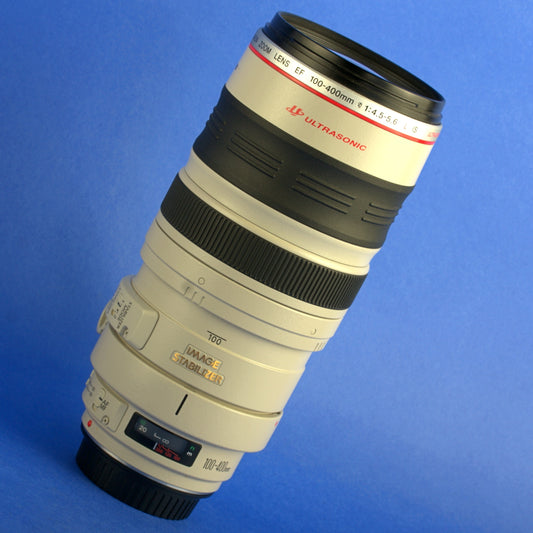 Canon EF 100-400mm 4.5-5.6 L IS Lens Near Mint Condition