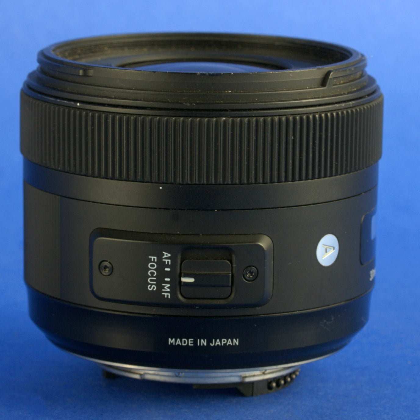 Sigma 30mm 1.4 Art Nikon AF Mount Only Works Wide Open