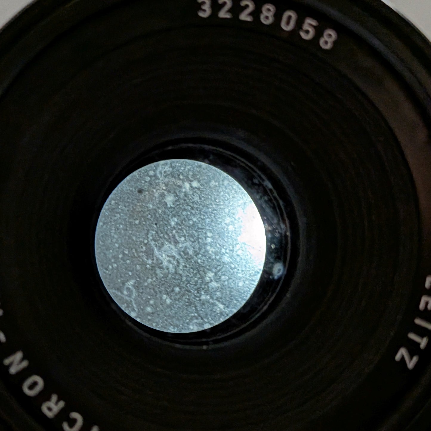***  READ *** Leica Summicron-R 50mm F2 E55 Lens For Leica R Only