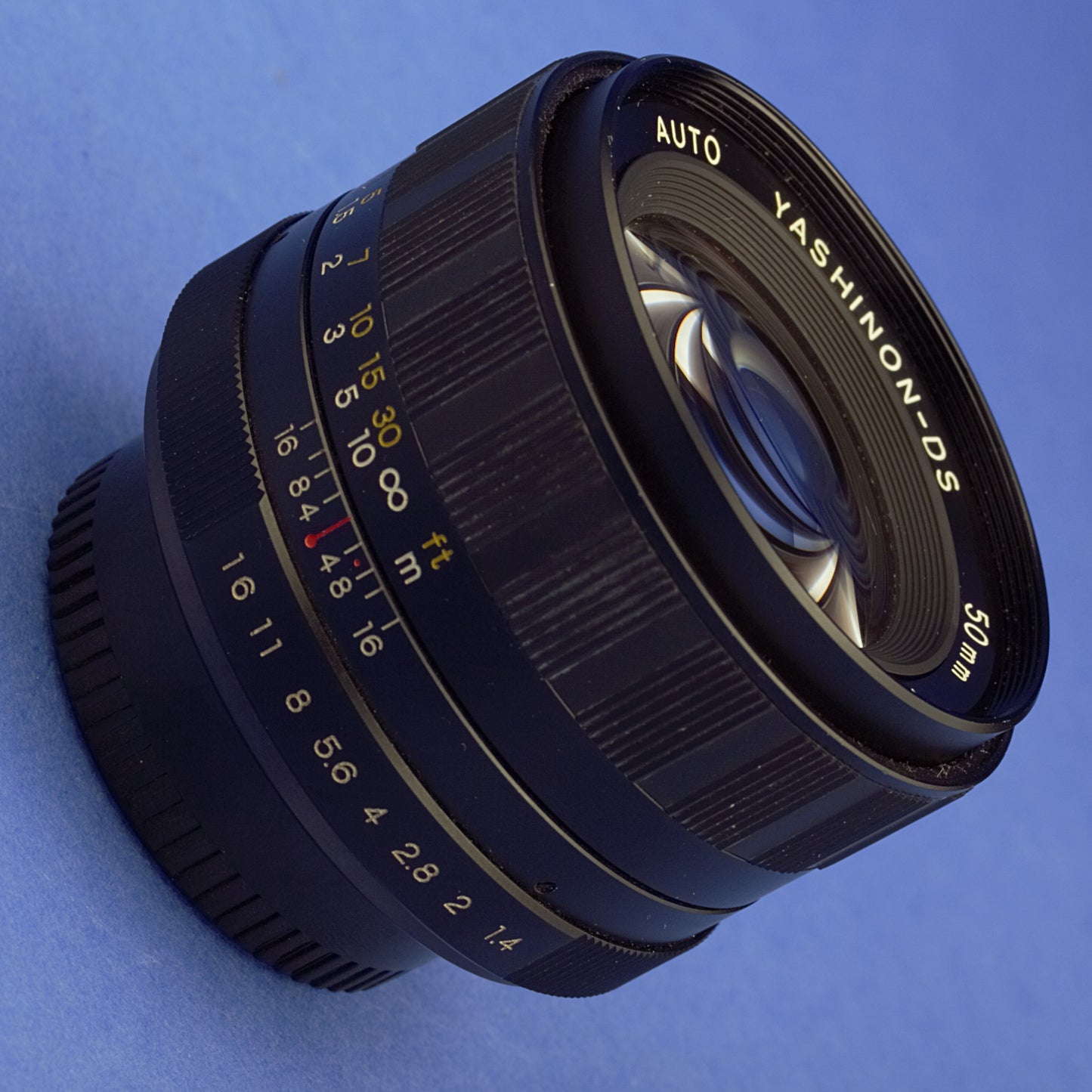 Yashica Yashinon-DS 50mm 1.4 Lens Pentax Screw Mount Beautiful Condition