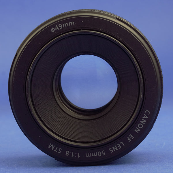 Canon EF 50mm 1.8 STM Lens Beautiful Condition