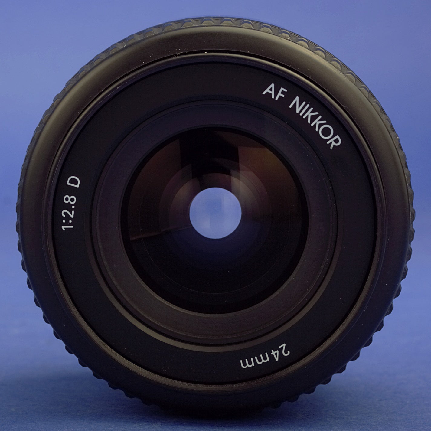 Nikon AF Nikkor 24mm 2.8 D Lens US Model Near Mint Condition