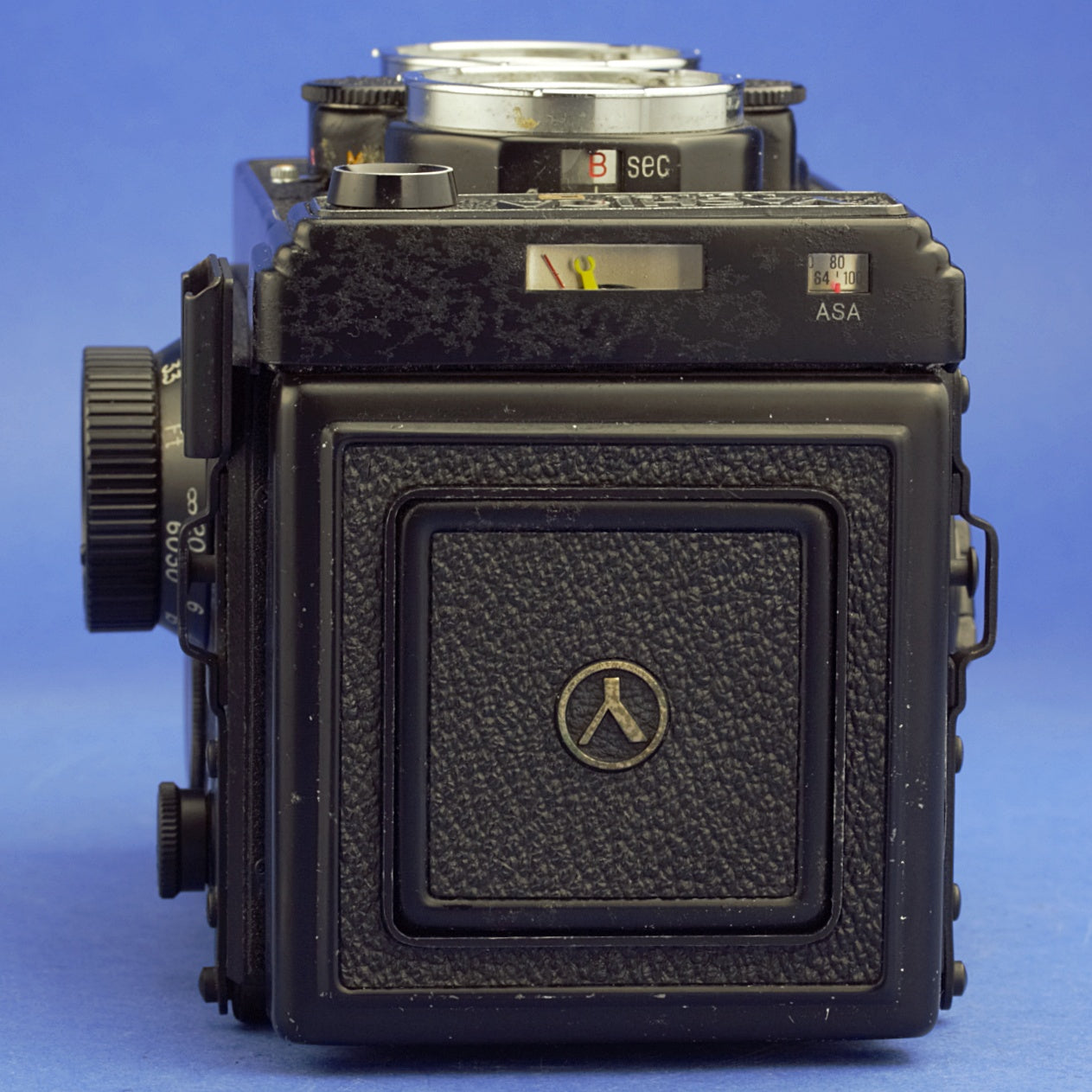 Yashica Mat-124G Medium Format Camera