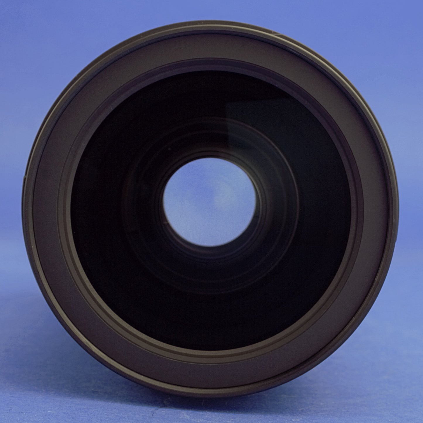 Nikon AF-S Nikkor 24-70mm 2.8E VR Lens Mint Condition