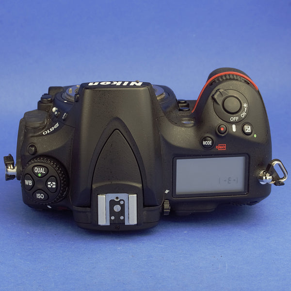 Nikon D810 Digital Camera Body 17400 Actuations
