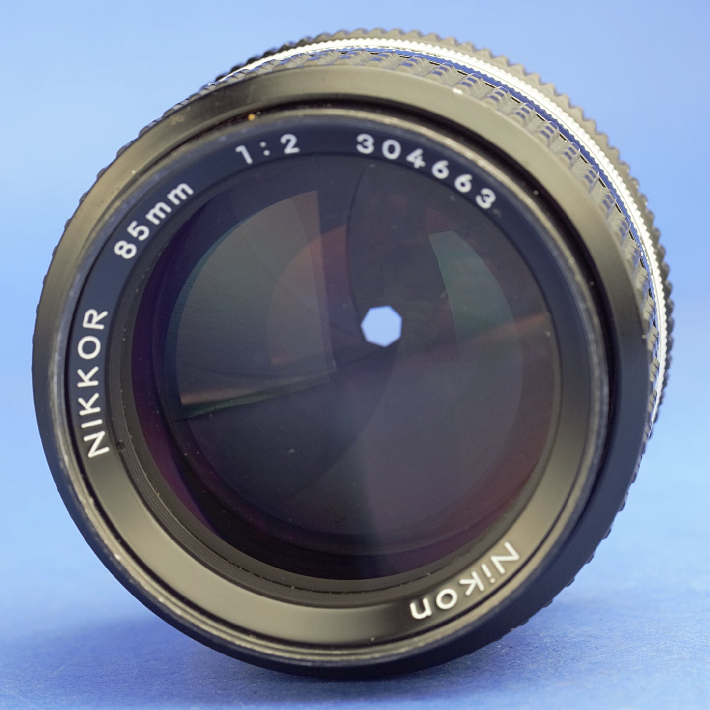 Nikon Nikkor 85mm F2 Ai-S Lens
