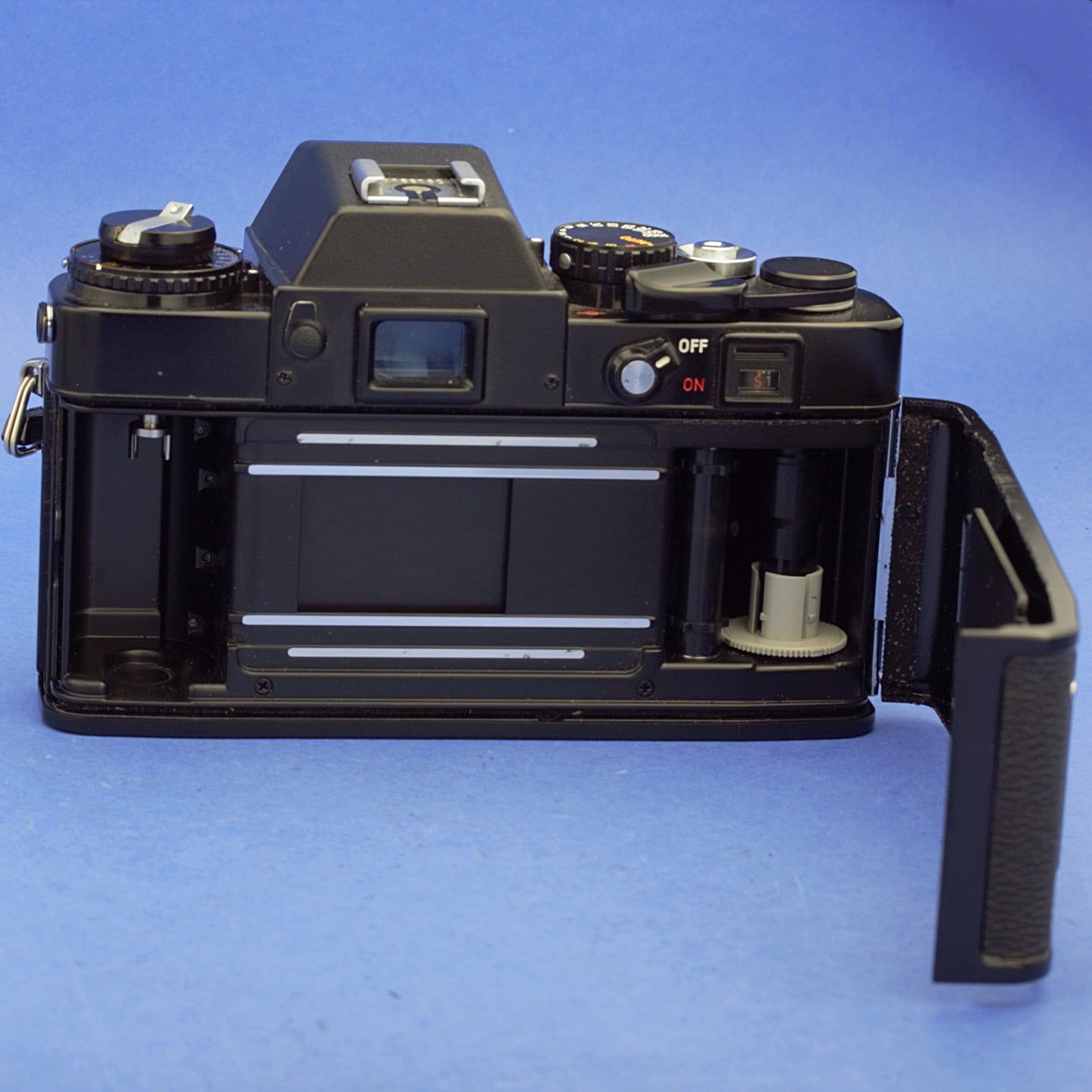 Minolta XE-7 Film Camera Body Not Working