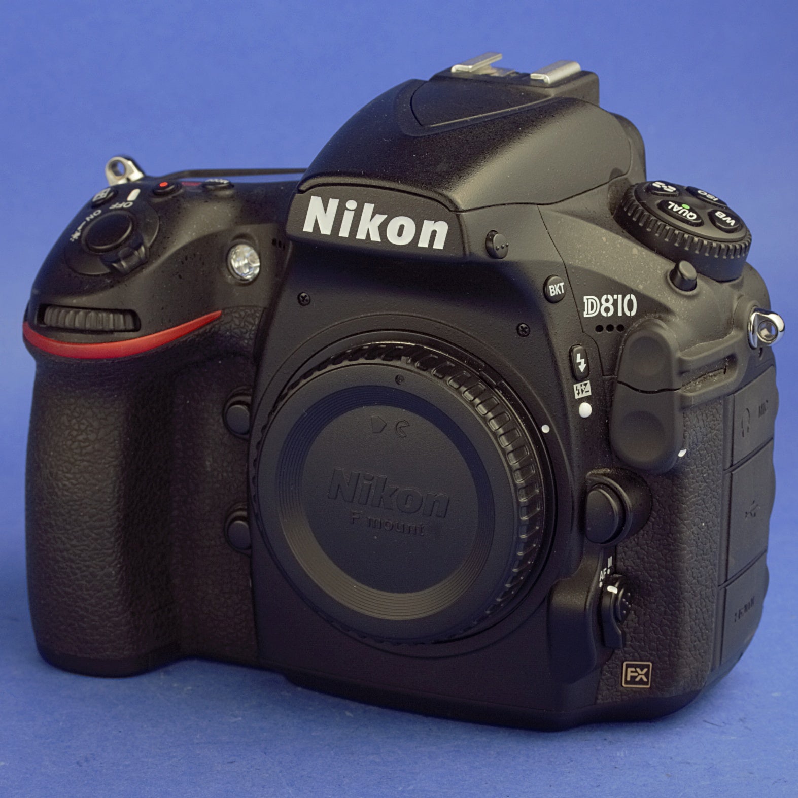 Nikon D810 Digital Camera Body 28000 Actuations Beautiful Condition