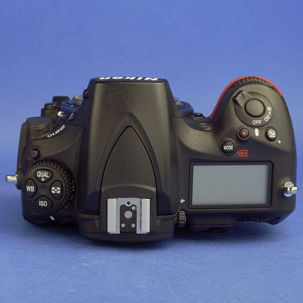 Nikon D810 Digital Camera Body 28000 Actuations Beautiful Condition