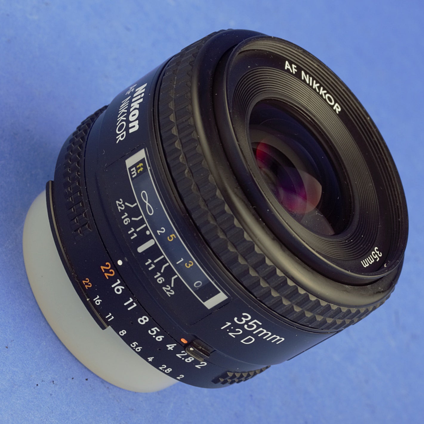 Nikon AF Nikkor 35mm F2 D Lens - READ