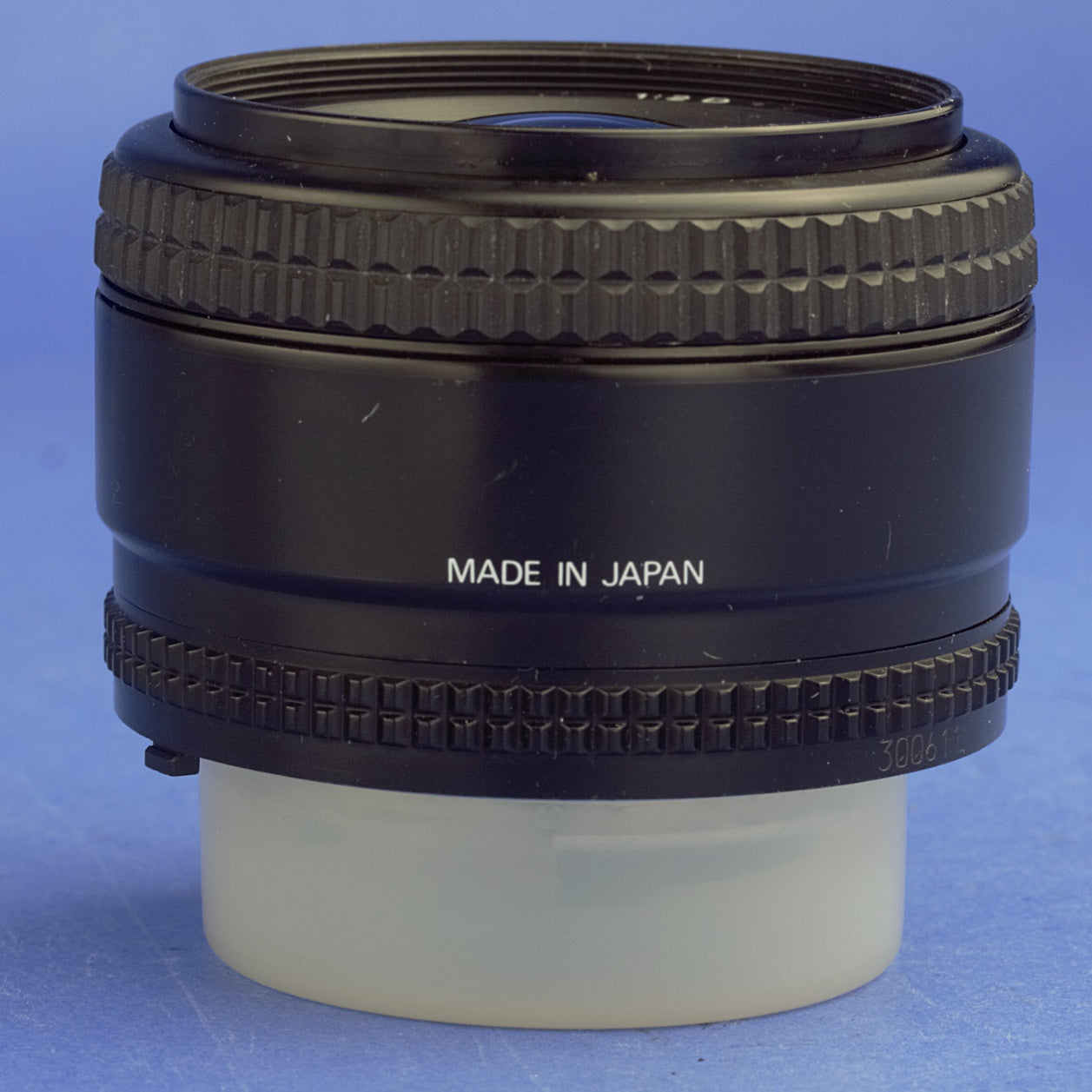 Nikon AF Nikkor 35mm F2 D Lens - READ