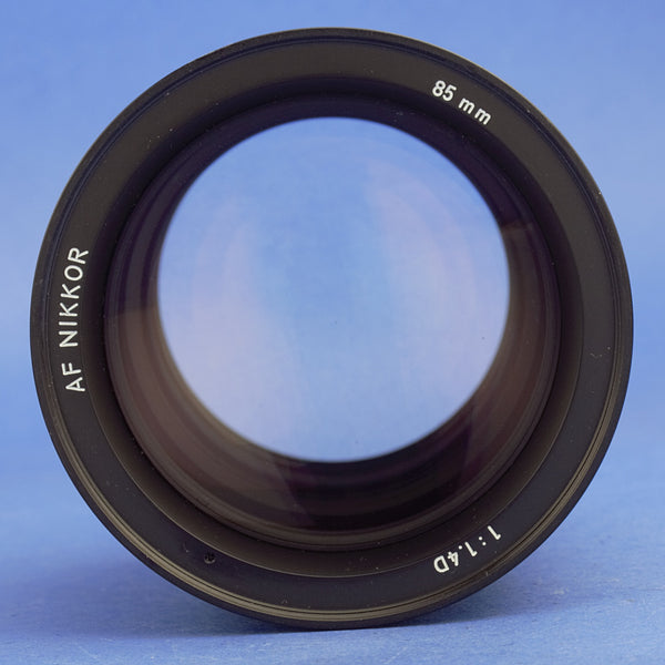 Nikon AF Nikkor 85mm 1.4 Lens