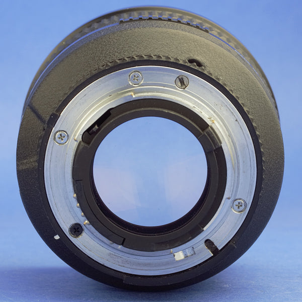 Nikon AF Nikkor 85mm 1.4 Lens