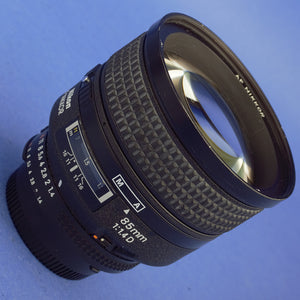 Nikon AF Nikkor 85mm 1.4 Lens
