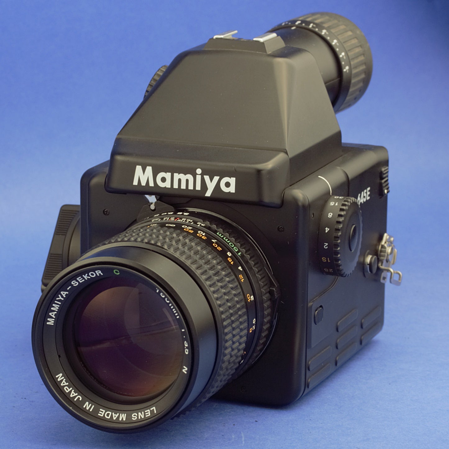 Mamiya 645E Medium Format Camera Kit Beautiful Condition