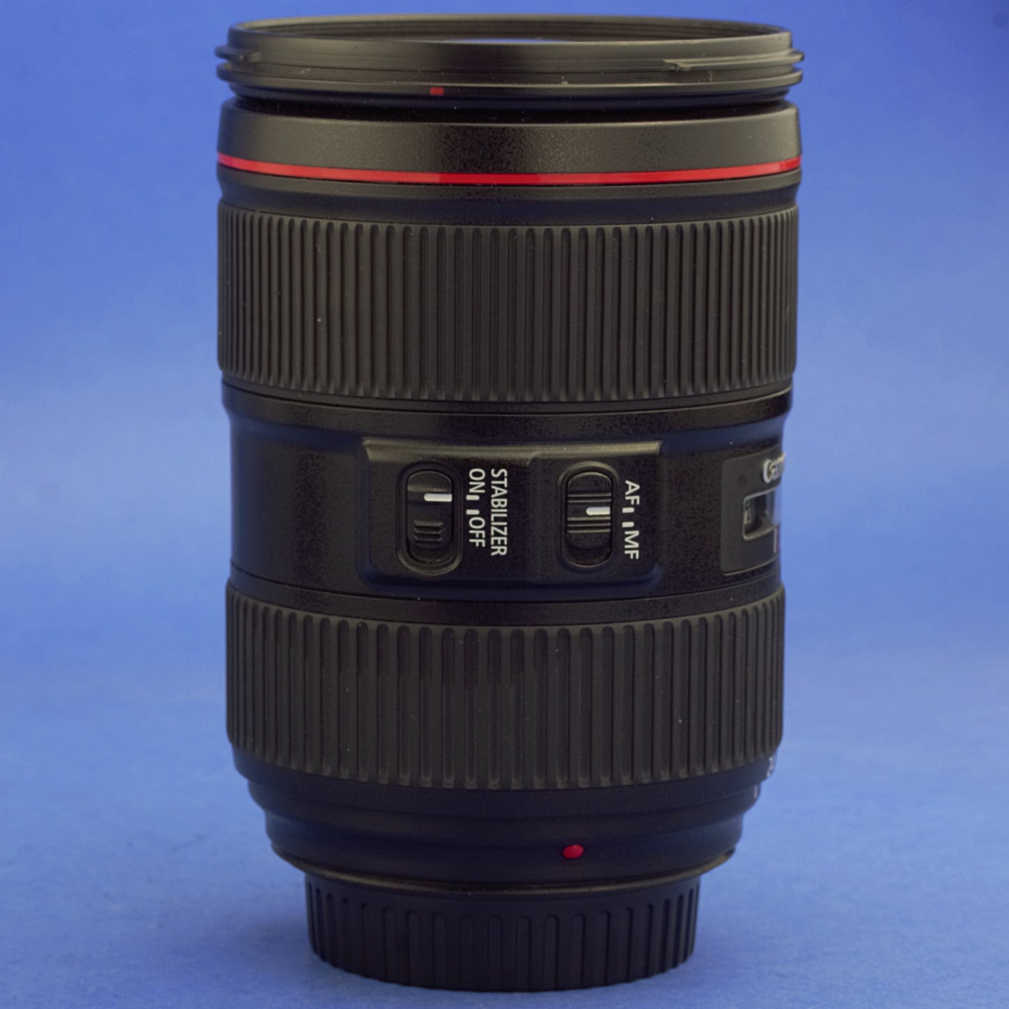 Canon EF 24-105mm F4 L IS II Lens Near Mint Condition