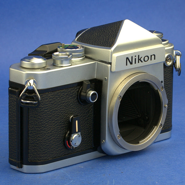 Nikon F2 Film Camera Body Late Serial with DE-1 Eye-Level Finder Beautiful