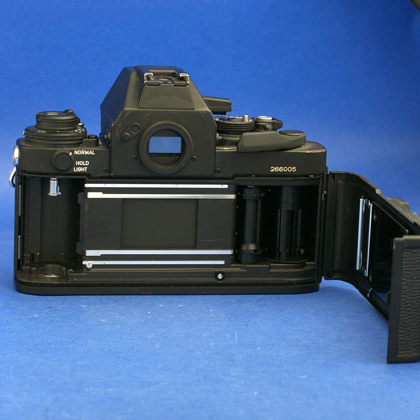 Canon F-1N Film Camera Body with AE Finder And Data Back