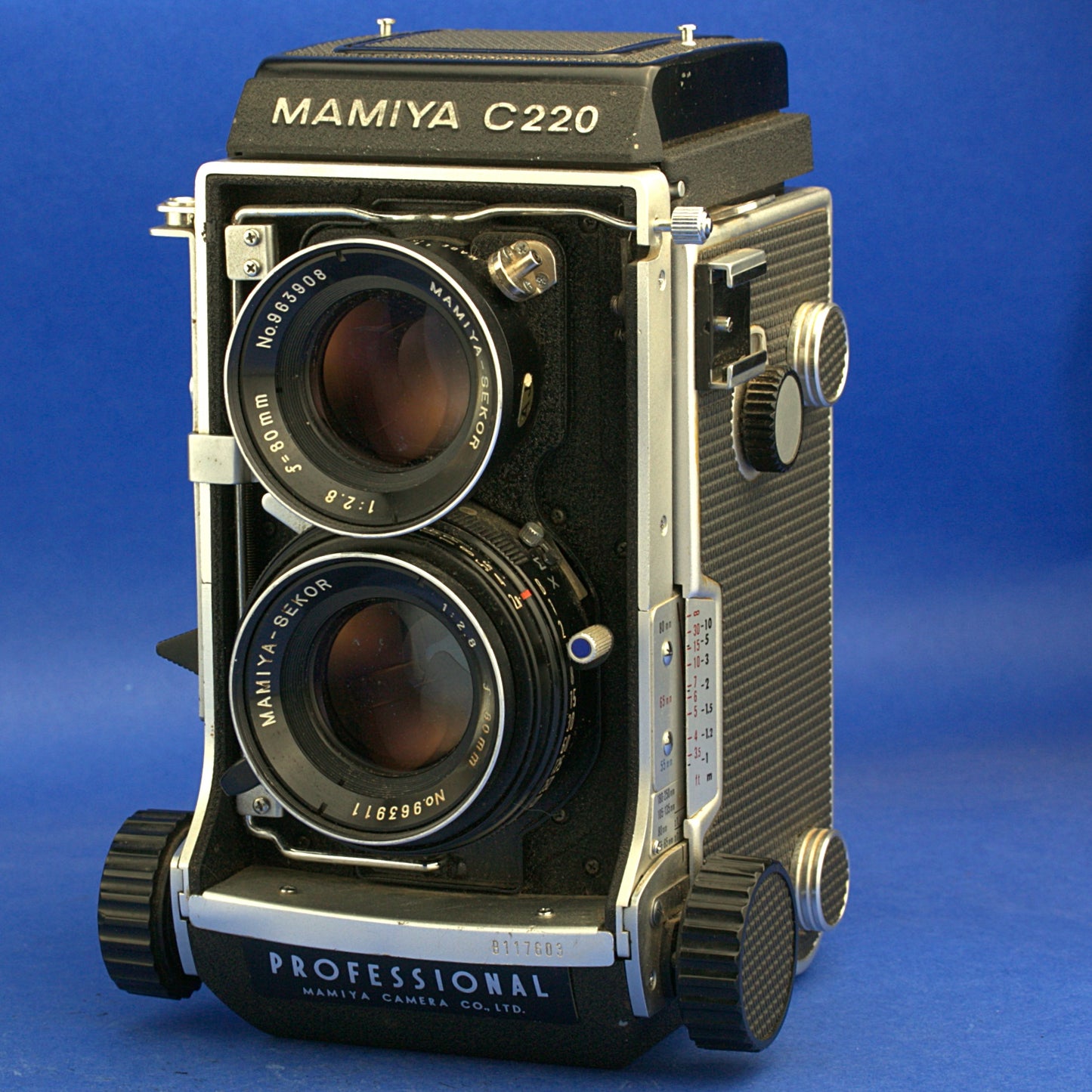 Mamiya C220 Medium Format Camera Kit