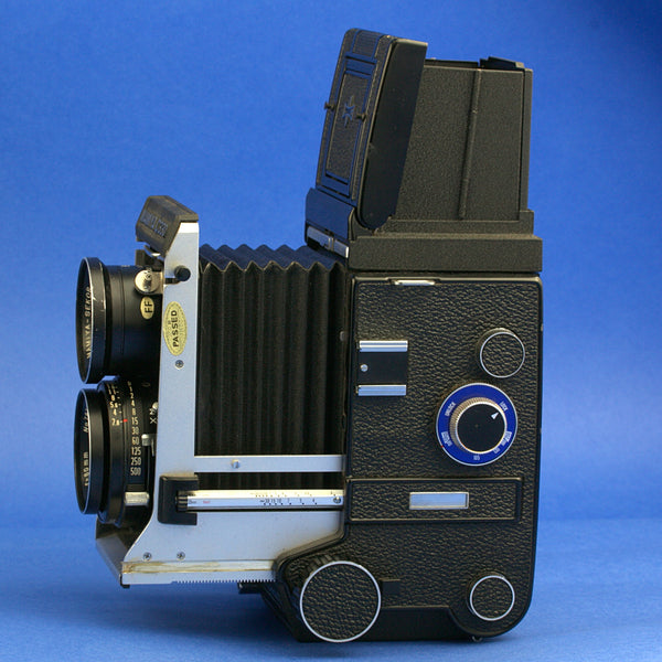 Mamiya C330 F Medium Format Camera Kit Beautiful Condition