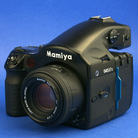 Mamiya 645 AFD Medium Format Camera Kit Beautiful Condition