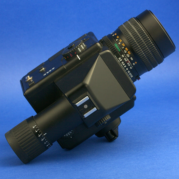 Mamiya 645E Medium Format Camera Kit Near Mint Condition