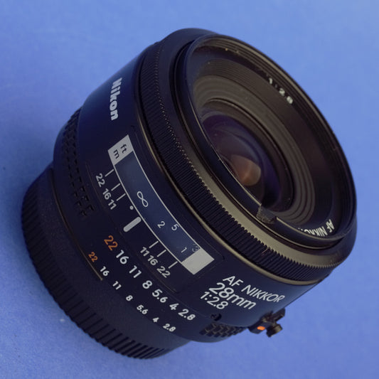 Nikon AF Nikkor 28mm 2.8 Lens