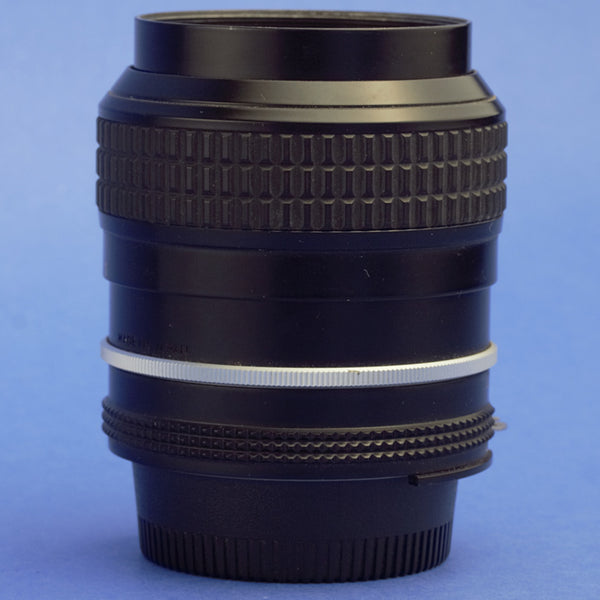 Nikon Nikkor 105mm 2.5 Ai Lens