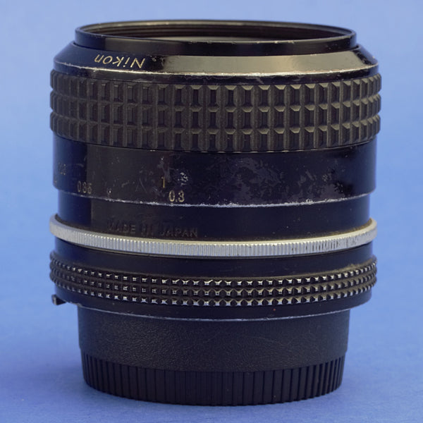 Nikon Nikkor 35mm F2 Ai Lens