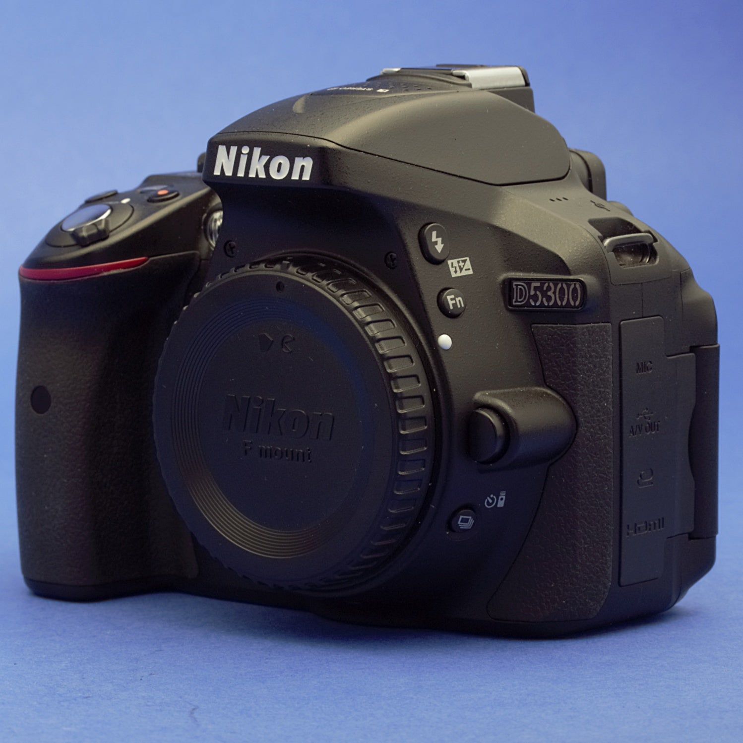 Nikon D5300 Digital Camera Body 5100 Actuations US Model Near Mint Condition