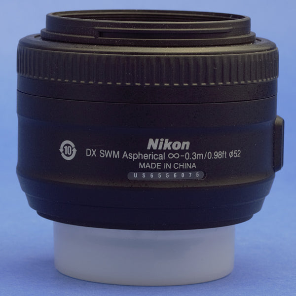 Nikon AF-S Nikkor 35mm 1.8 Lens US Model Mint Condition