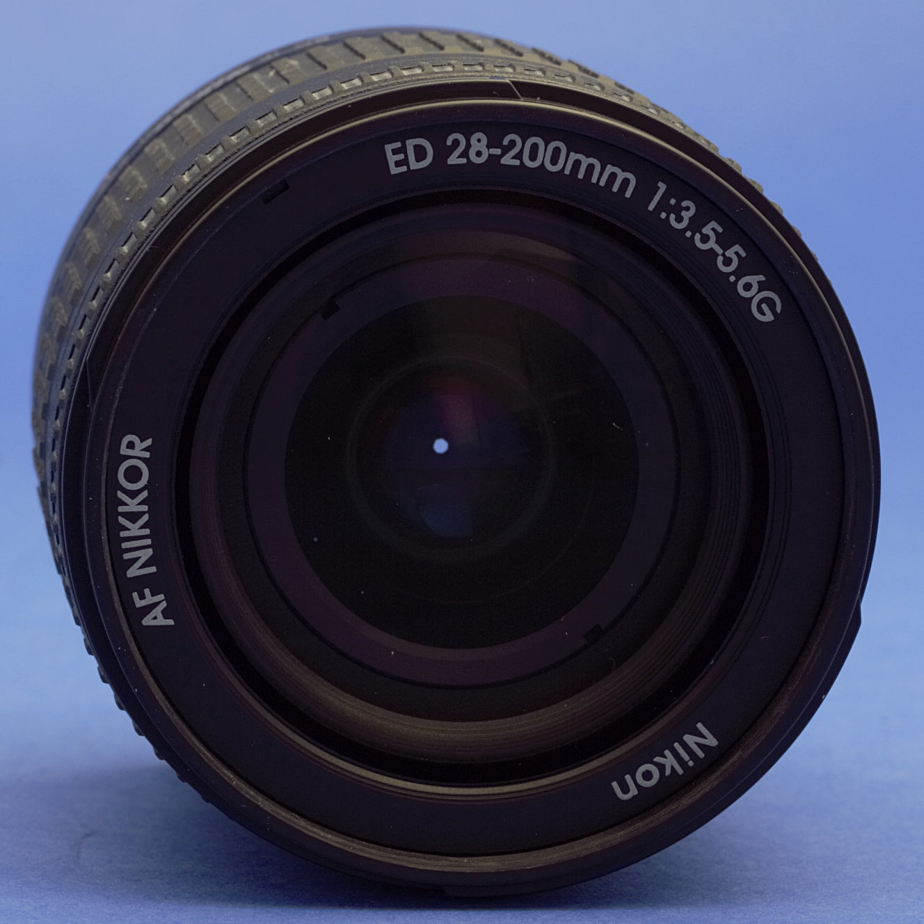 Nikon AF Nikkor 28-200mm 3.5-5.6 G Lens US Model