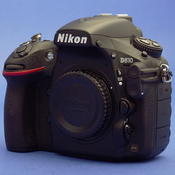 Nikon D810 Digital Camera Body 25000 Actuations US Model Near MInt Condition