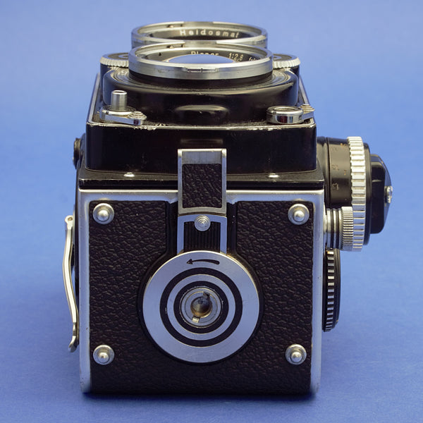Rolleiflex 2.8F Medium Format Camera 12/24 Planar Lens Coupled Meter