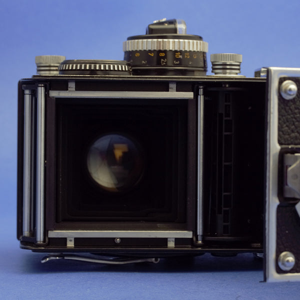 Rolleiflex 2.8F Medium Format Camera 12/24 Planar Lens Coupled Meter
