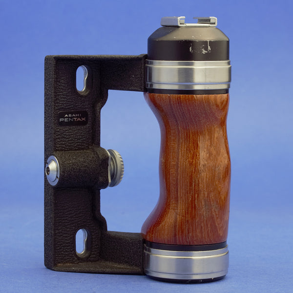 Pentax Wood Hand Grip for 67 6x7 Cameras Beautiful Condition