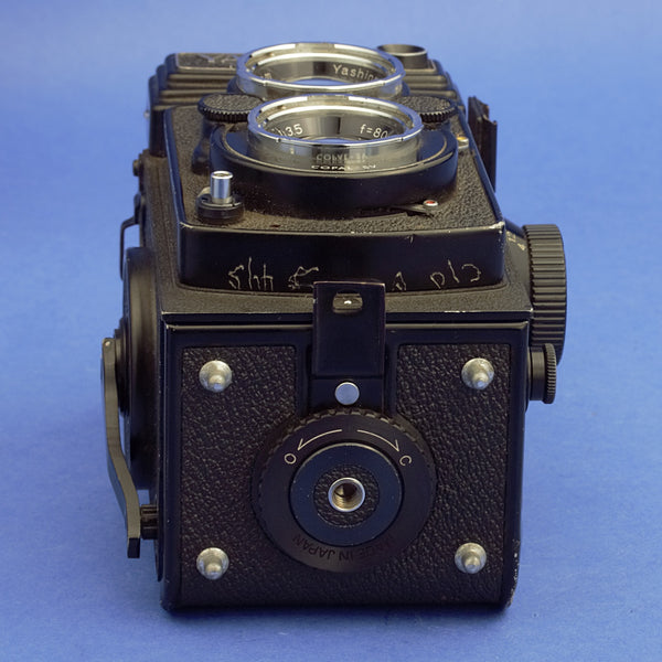 Yashica Mat-124G Medium Format Camera