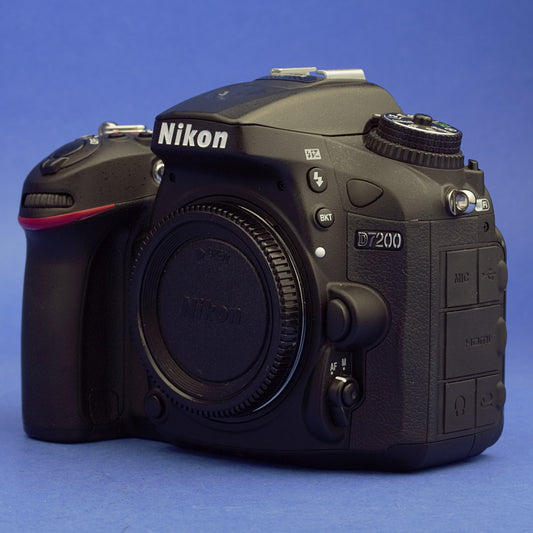 Nikon D7200 Digital Camera Body