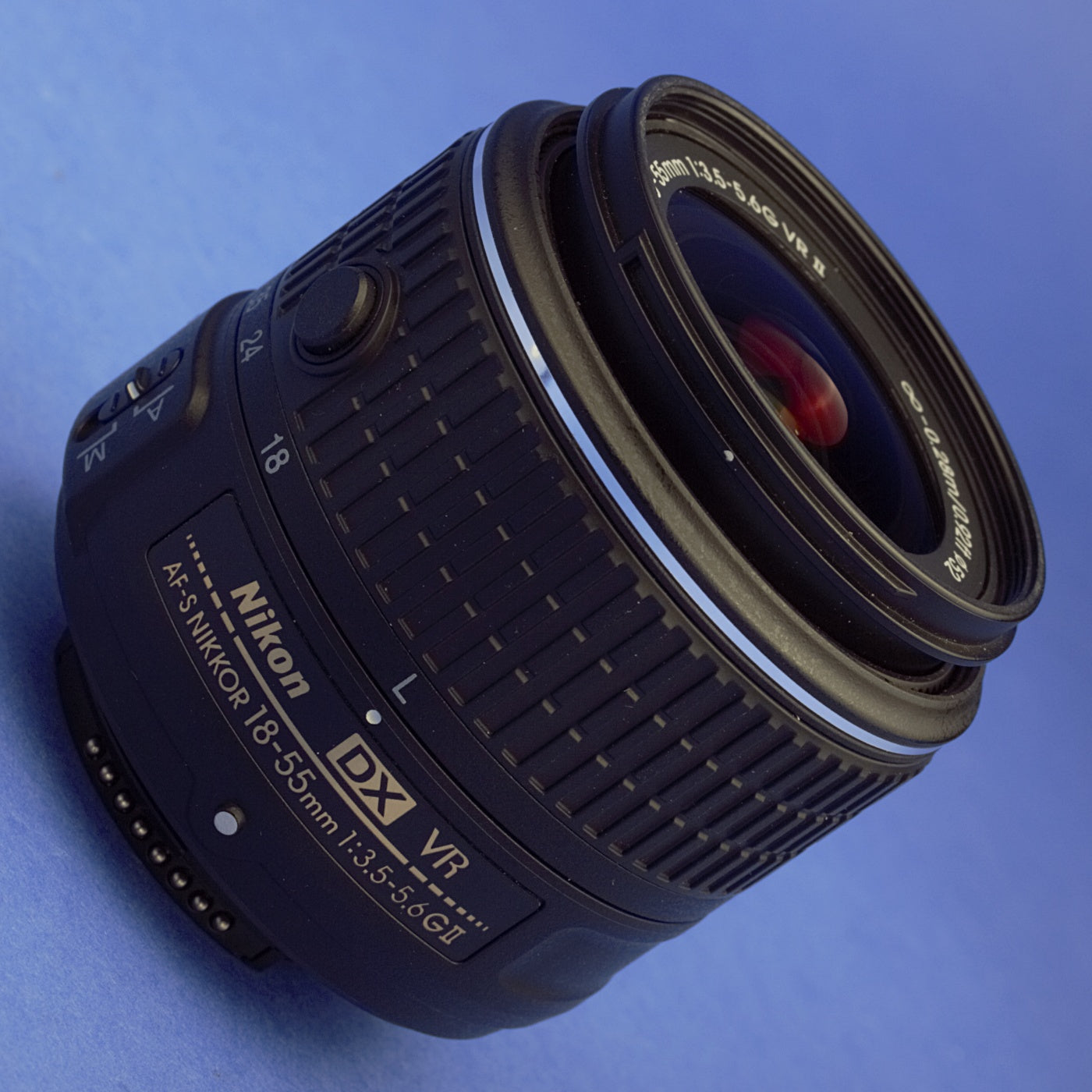 Nikon AF-S 18-55mm 3.5-5.6G VR II Lens Mint Condition