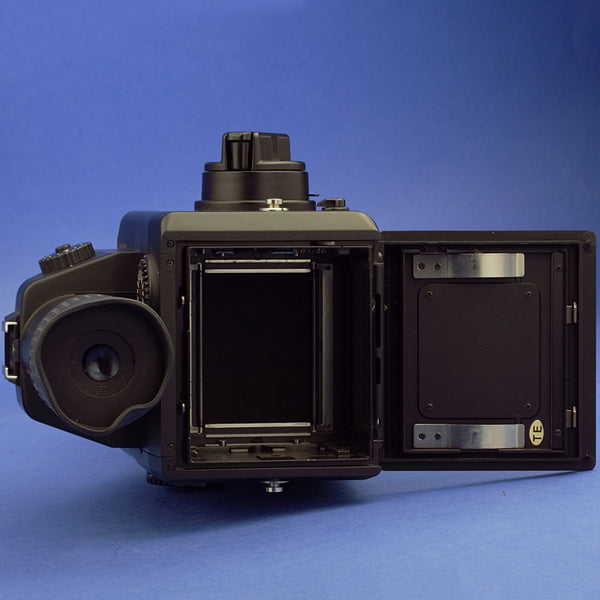 Mamiya 645E Medium Format Camera Kit Beautiful Condition